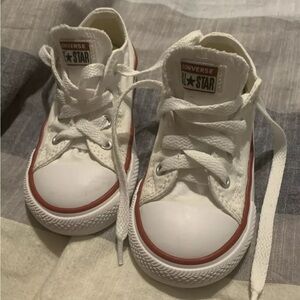 Chuck Taylor Allstars for Toddlers size8US